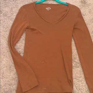 Long sleeve tee